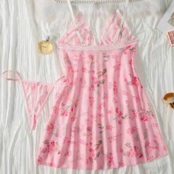 XL - Floral Print Contrast Lace Lingerie Set, Bow, V Neck, Cami Dress & Thong - Picture 2 of 4